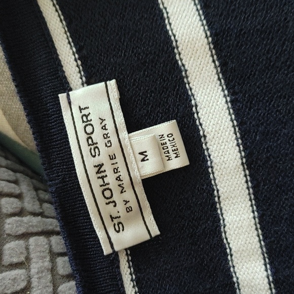 ST. JOHN Sport Nautical Vneck cardigan striped sweater M lightweight - Picture 14 of 17